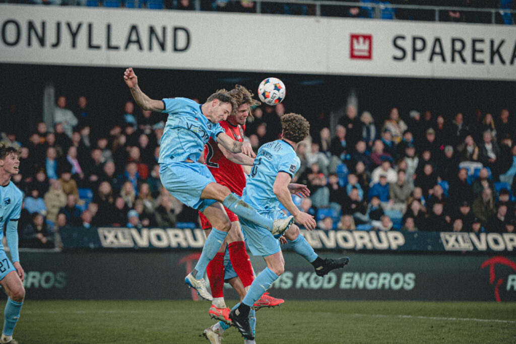 2025-04-04 RFC vs FCM 141